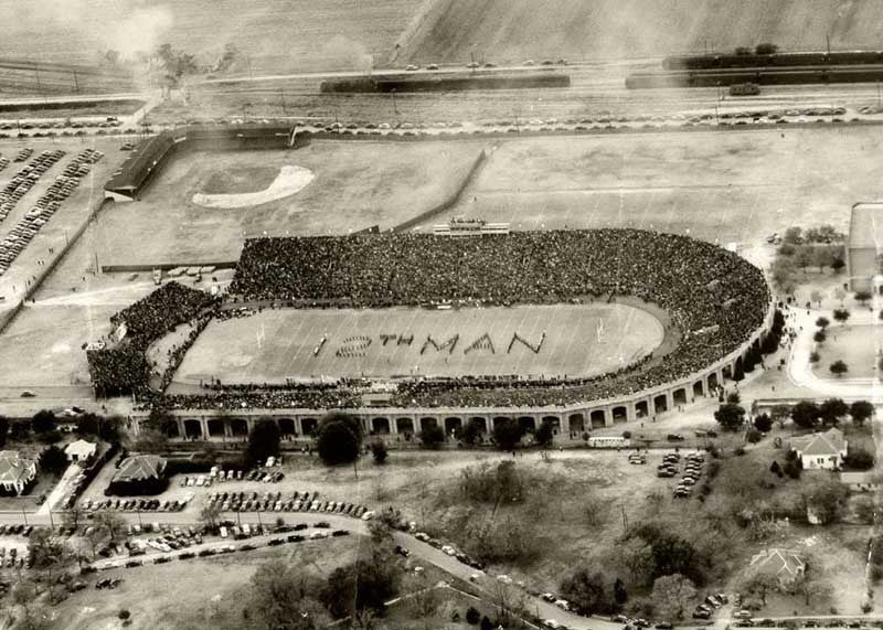 Band Spelling Out 12th Man - Print - Benjamin Knox Fine Art Gallery